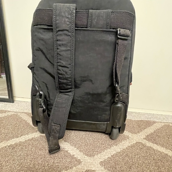 Kipling Sanaa Rolling Backpack Retractable Handle Black Monkey Keychain - Picture 4 of 12